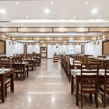 Niranjana Hotel Bodhgaya Bagian luar foto