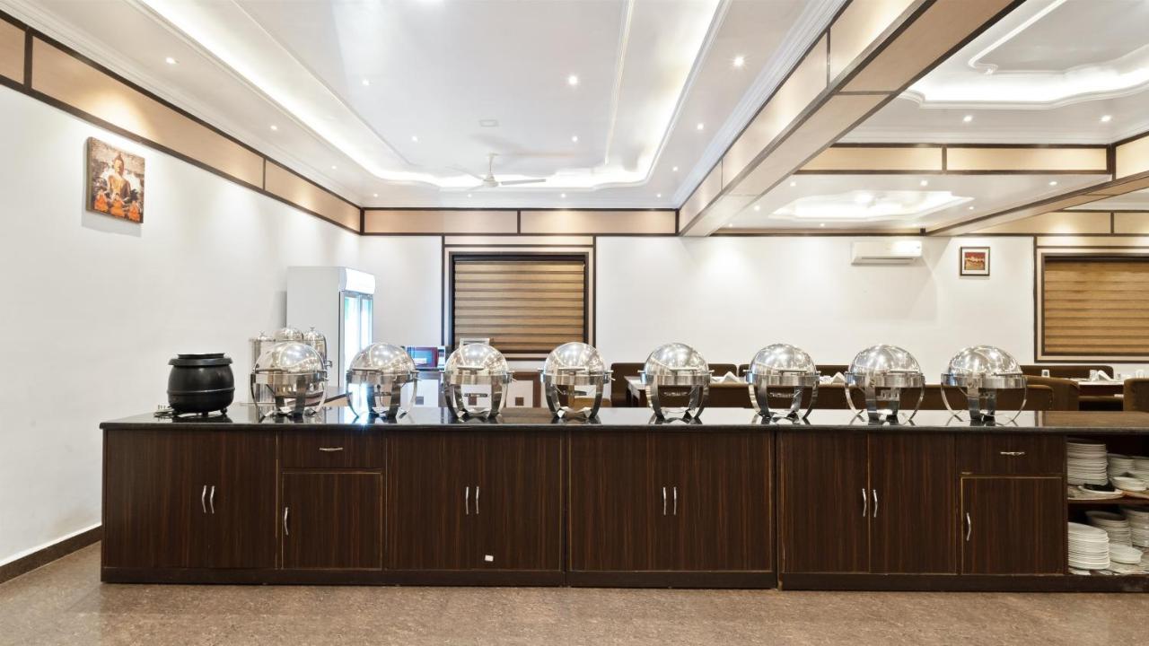 Niranjana Hotel Bodhgaya Bagian luar foto