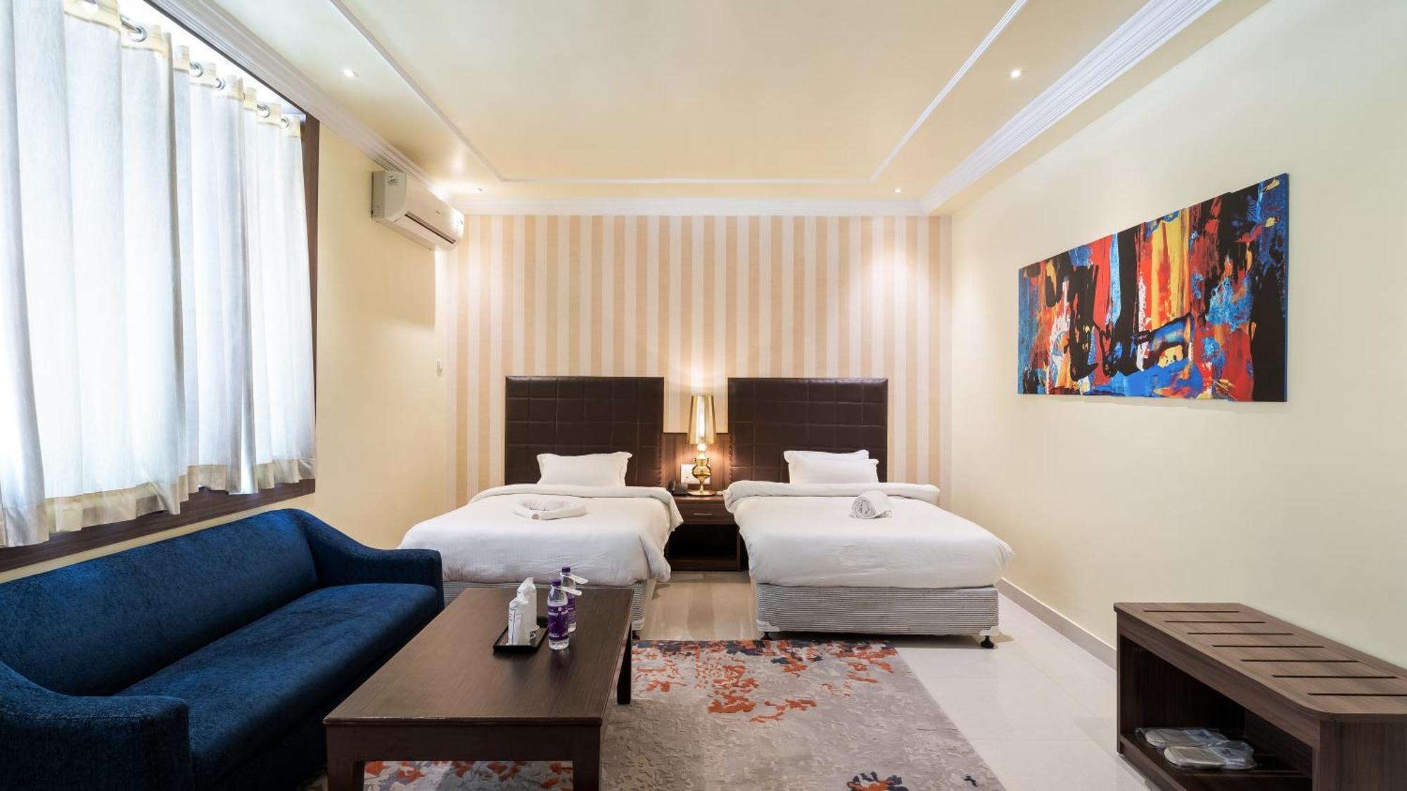 Niranjana Hotel Bodhgaya Bagian luar foto